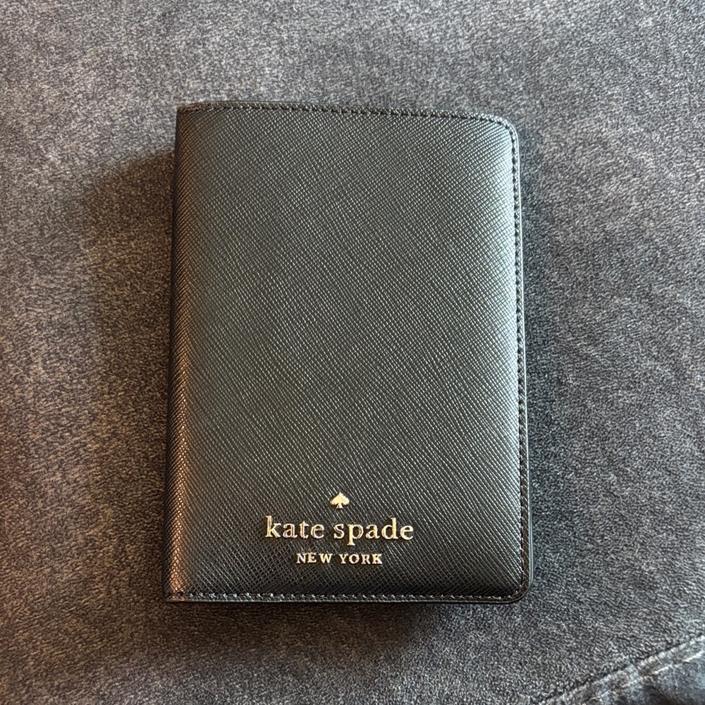 Kate Spade Passport holder